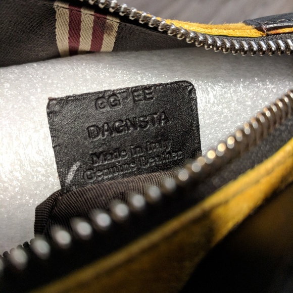 Authentic Bally Italian suede tumeric yellow purse - Picture 7 of 8